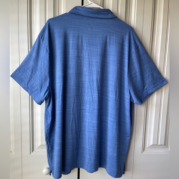 Ultra soft, collared shirt - Picture 2 of 3